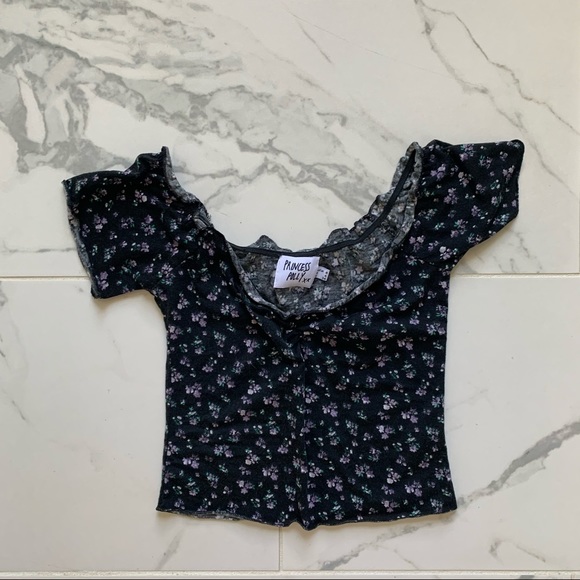 Princess Polly Tops - Princess polly crop top floral US 4